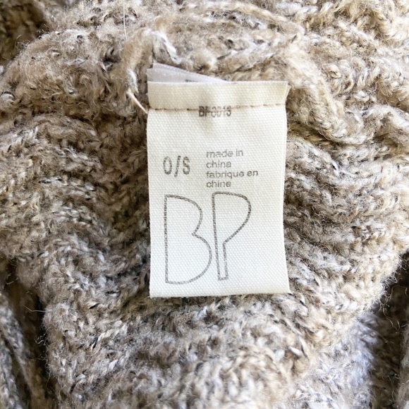 BP Chunky Infinity  Fringe Scarf - Picture 7 of 8